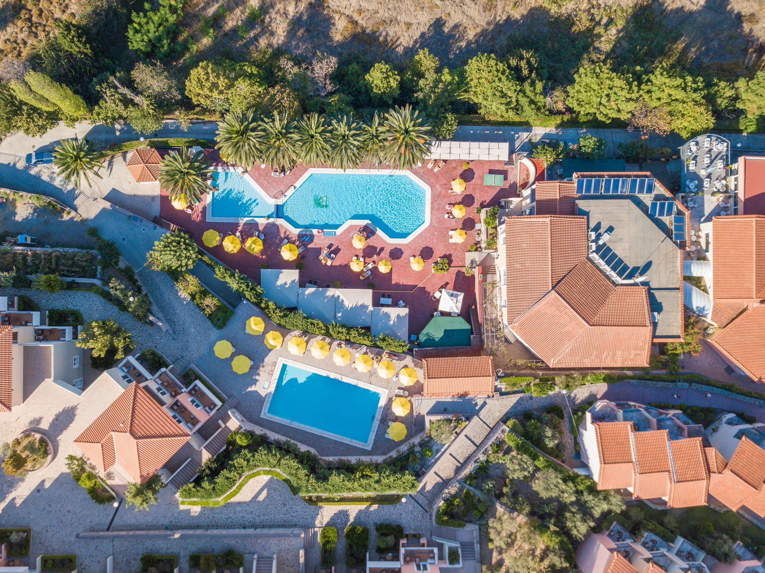 Sunrise Resort Hotel Mithimna Ngoại thất bức ảnh